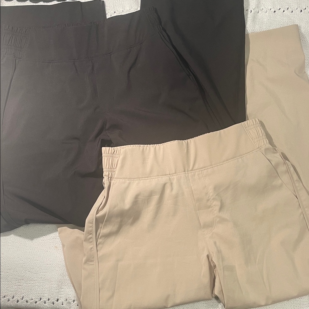 Old Navy lightweight Pants small 2 pairs *Petite 
Wide legs trouser